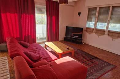 Appartement 4 pièces 700 €