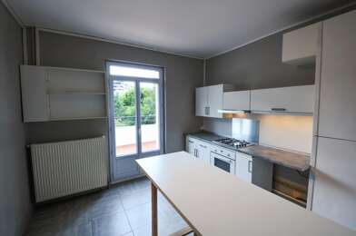 Appartement 3 pièces 750 €