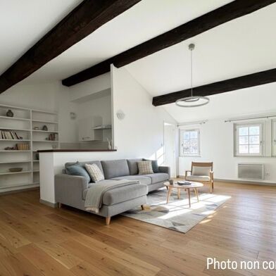 Appartement 4 pièces 296800 €