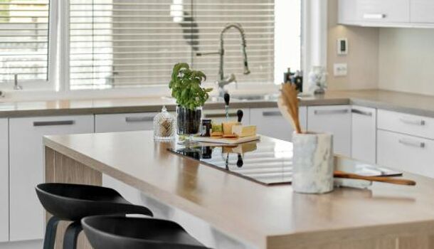 Appartement 5 pièces  à vendre Bordeaux 33100