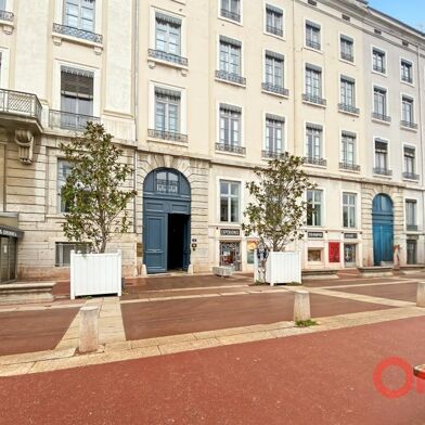 Appartement 4 pièces 625000 €