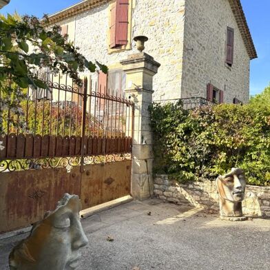 Maison 21 pièces 1406000 €