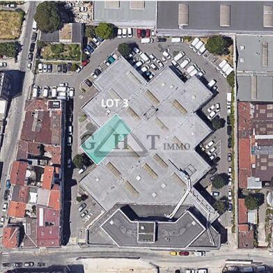 Local industriel  6475 €