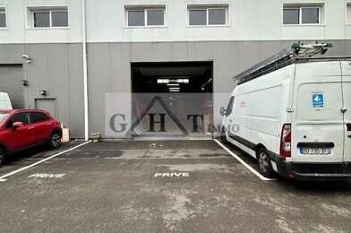 Local industriel  3600 €