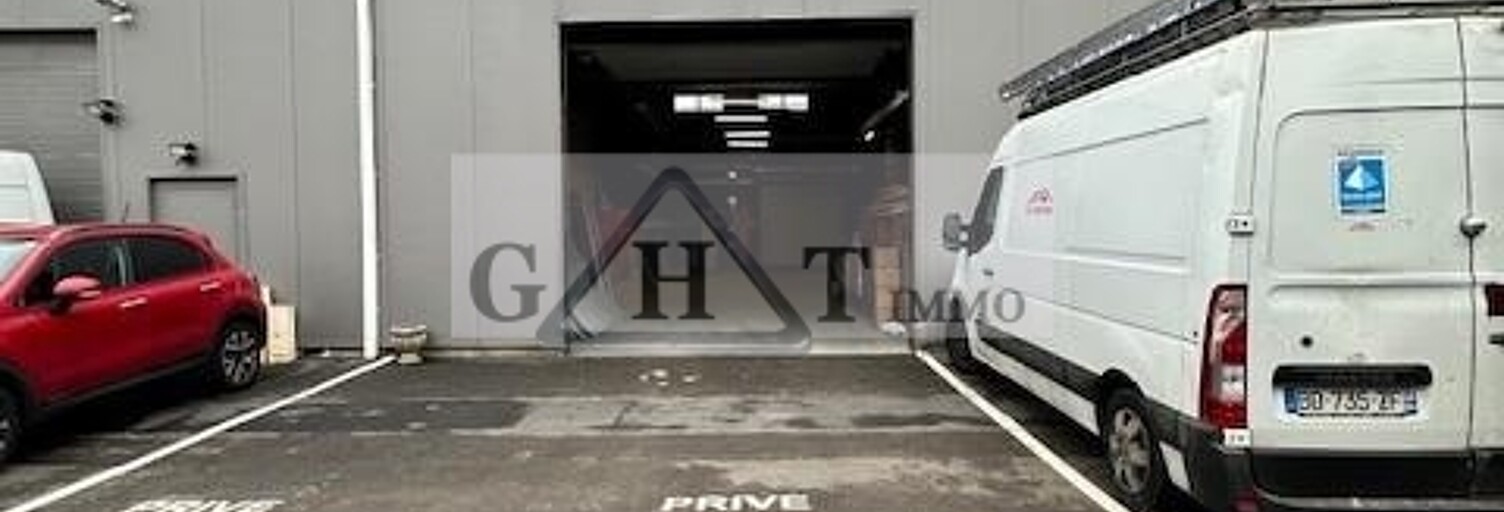 Local industriel  457 m² à louer à Brie-Comte-Robert (77170)