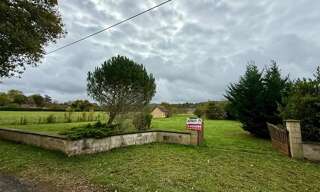 Terrain  2040 m² à vendre à Cubjac-Auvézère-Val d'Ans (24640)