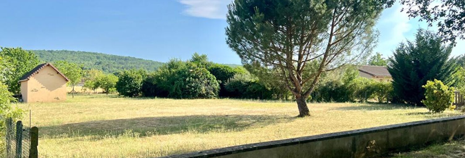 Terrain  2040 m² à vendre à Cubjac-Auvézère-Val d'Ans (24640)