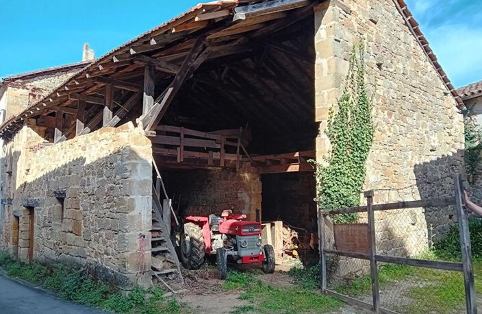 Bâtiment  en pierre 3 pièces 298m2 maison et grange — photo 2