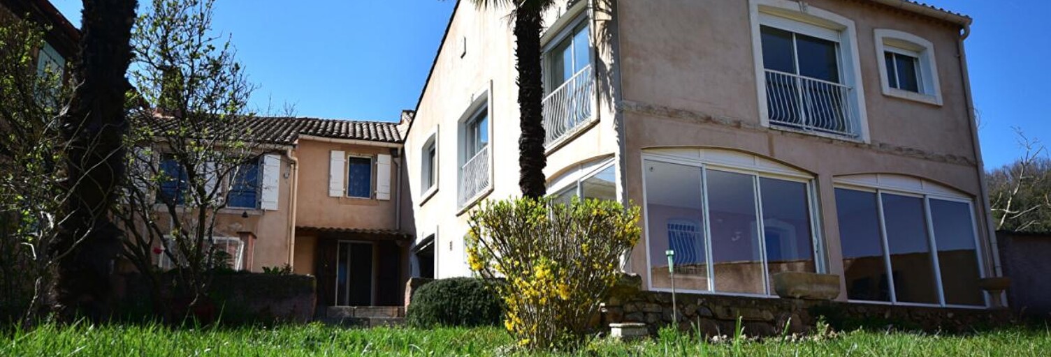 Maison 10 Pièces 200 m² à vendre à Pardailhan (34360)