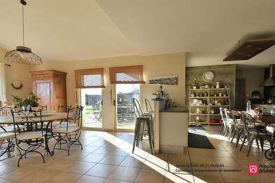 Maison 8 pièces 343000 €