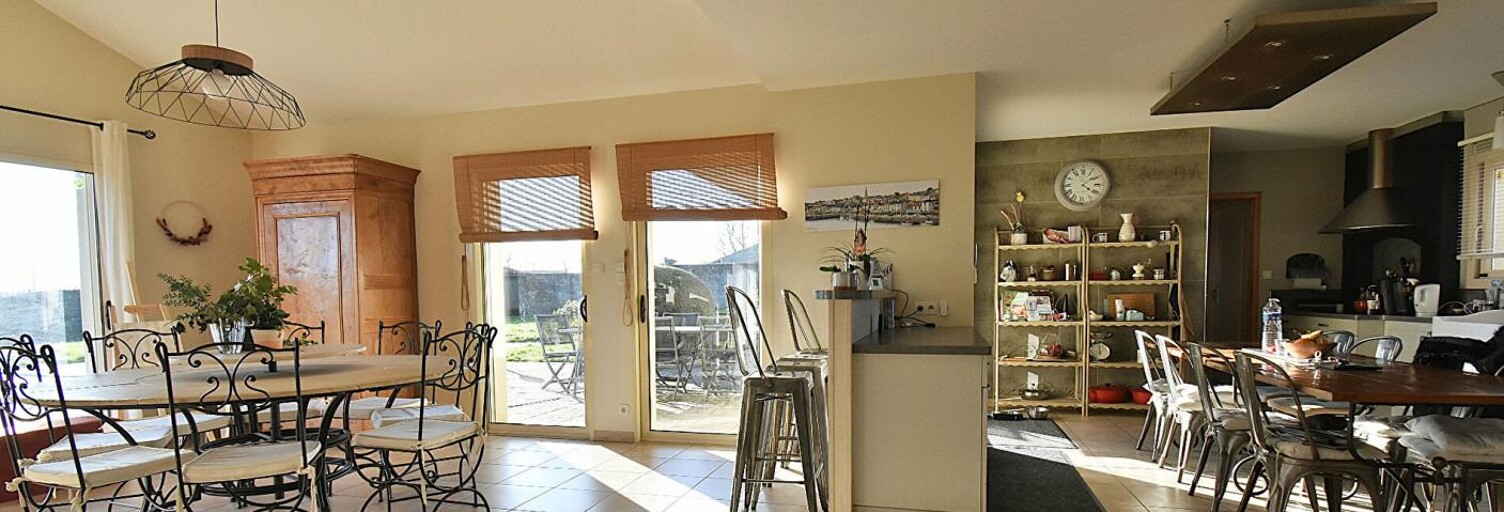 Maison 8 Pièces 217 m² à vendre à Maulévrier (49360)