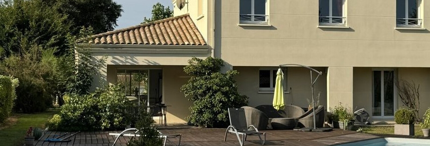 Maison 6 Pièces 178 m² à vendre à Saint-Denis-de-Pile (33910)