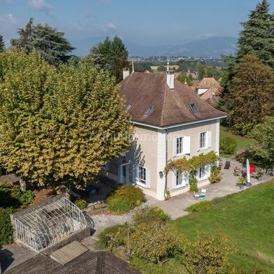 Maison 10 pièces 640000 €