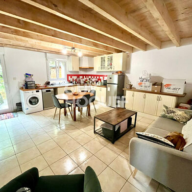 Maison 4 pièces 740 €