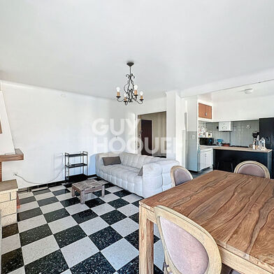 Appartement 4 pièces 122000 €