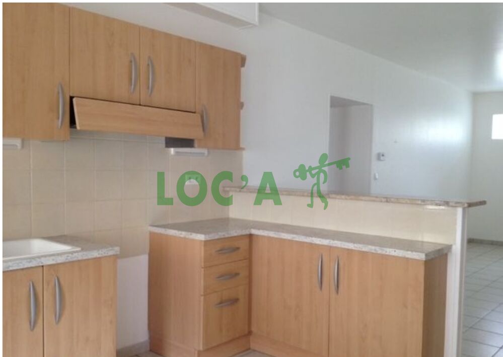 Location T4 78 m² à Francheville 840 ¤ CC /mois