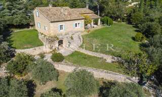 Maison  135 m² à vendre à Cabrières-d'Avignon (84220)