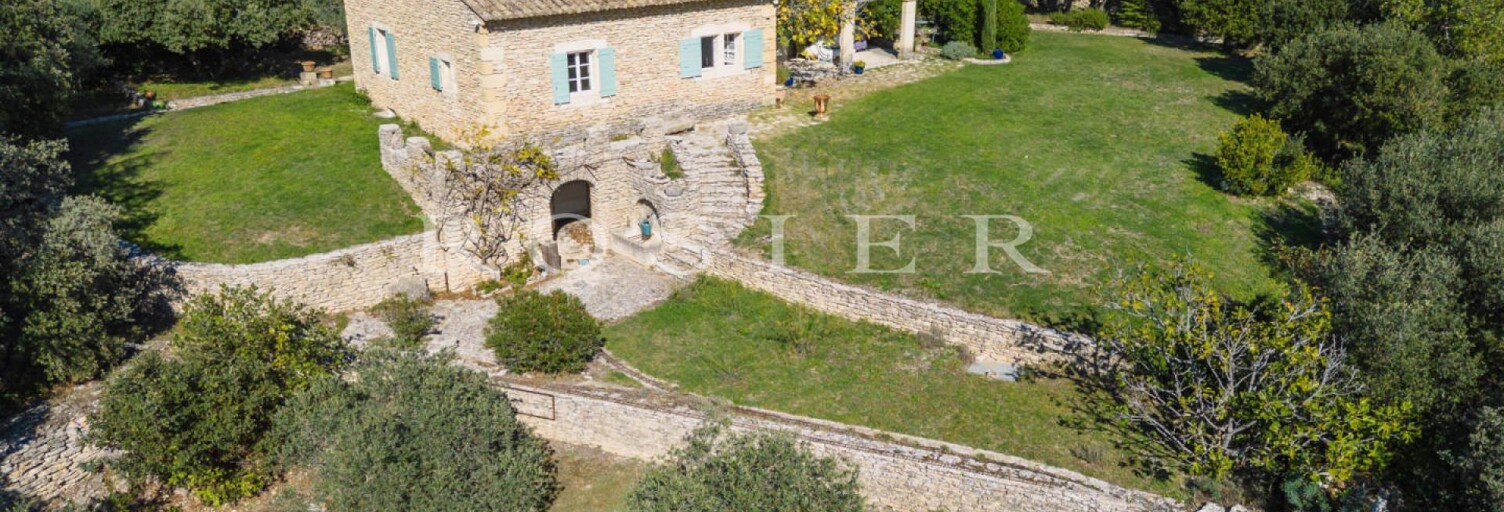 Maison  135 m² à vendre à Cabrières-d'Avignon (84220)