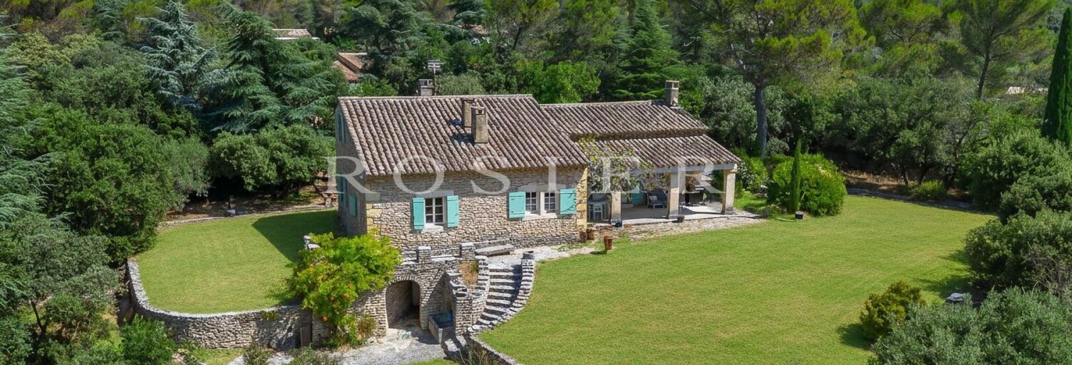 Maison  135 m² à vendre à Cabrières-d'Avignon (84220)