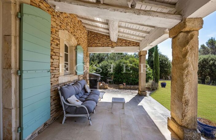 Cabrières-d’Avignon, maison en pierres avec terrain paysagé offr — photo 4