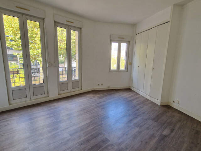 F3 74M² - ROUEN PLACE DES EMMURES — photo du bien