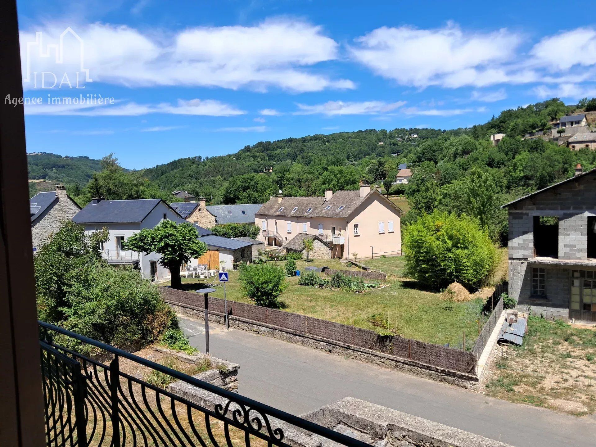 Photo Maison 80 m² centre banassac image 4/4