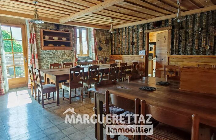 Chalet gîte 17 pièces à Verchaix — photo 5