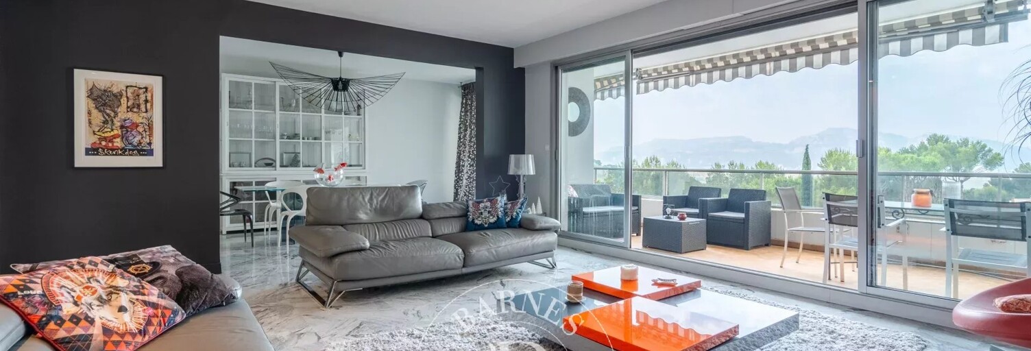 Appartement 3 Pièces 143 m² à vendre à Marseille 8 (13008)