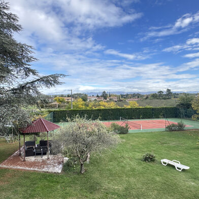 Maison 10 pièces 649000 €