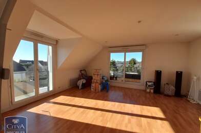 Appartement 3 pièces 1065 €