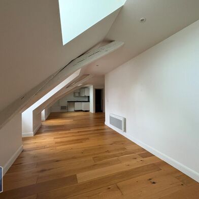 Appartement 3 pièces 934 €