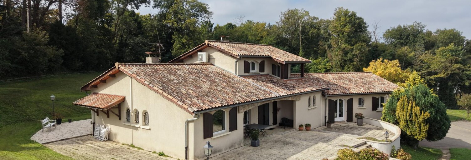 Maison 8 Pièces 238 m² à vendre à Vienne (38200)