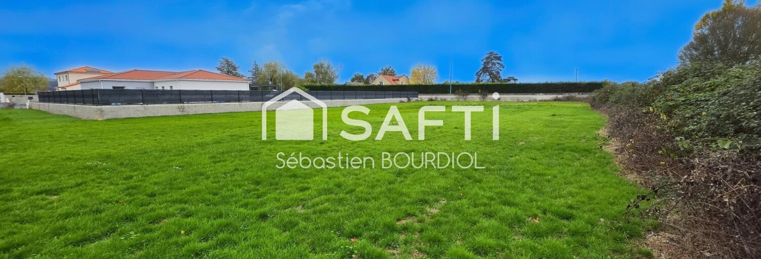 Terrain  1803 m² à vendre à Orléat (63190)