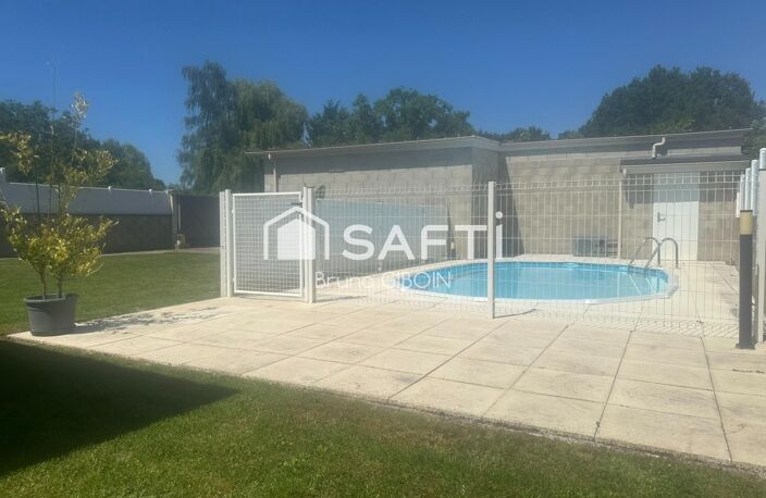 Maison 137 m², 4 pièces, 3 chambres, 3 garages, piscine — photo 2