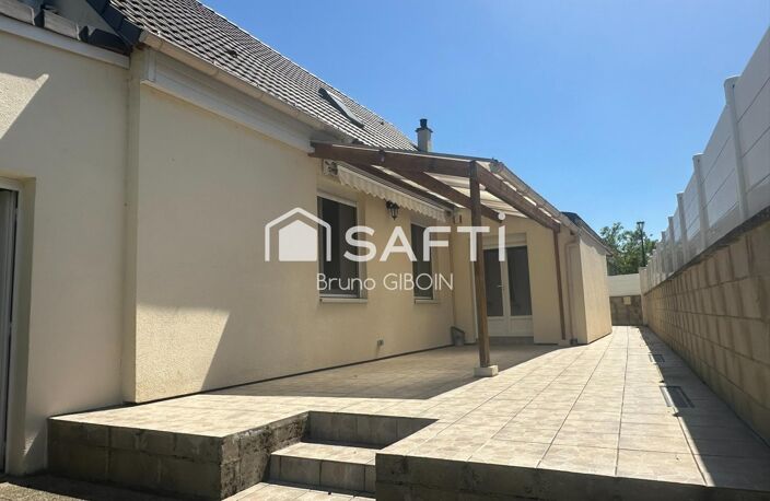 Maison 137 m², 4 pièces, 3 chambres, 3 garages, piscine — photo 3