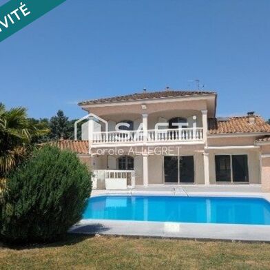 Maison 6 pièces 590000 €