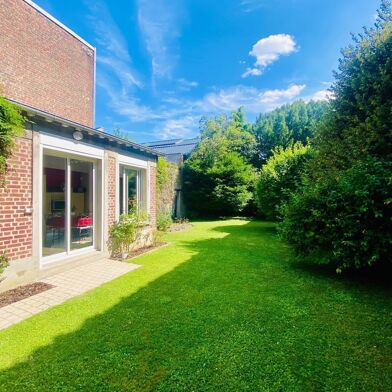 Maison 8 pièces 399000 €