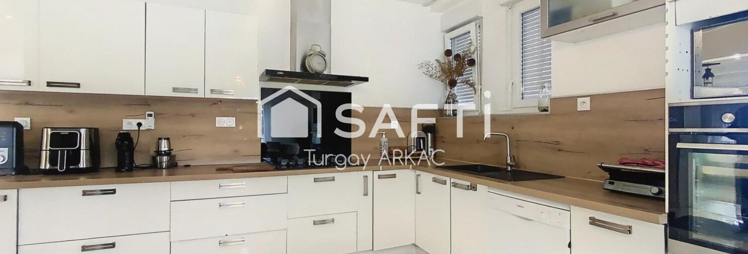 Maison 8 Pièces 236 m² à vendre à Les Abrets en Dauphiné (38490)