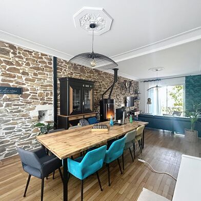 Maison 7 pièces 395000 €