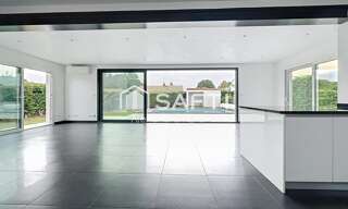 Maison 5 Pièces 135 m² à vendre à Mérignac (33700)