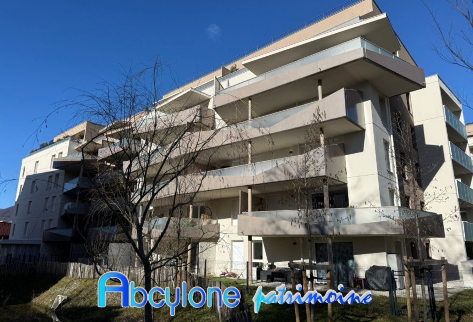 Appartement T5 de 123,69 m² + terrasse de 36 m² dernier étage — photo 1