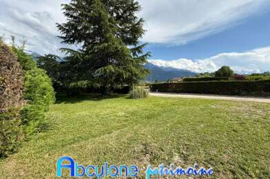 Terrain  215000 €