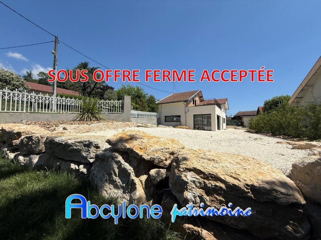 Villa / Maison  T6 à vendre Saint-Nazaire-les-Eymes 38330