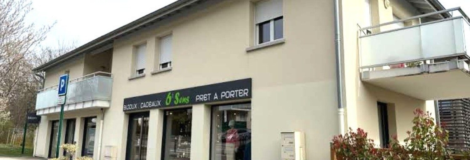 Commerce  60 m² à vendre à Saint-Ismier (38330)