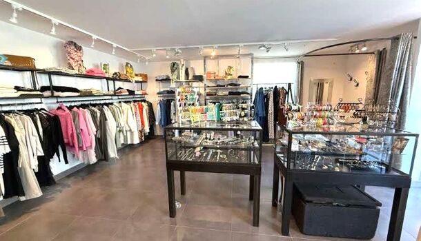 Local commercial  à vendre Saint-Ismier 38330