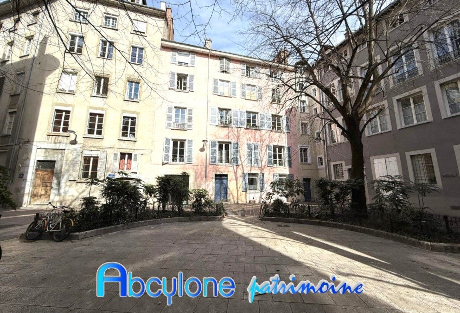 Bel appartement T2 de 56,23 m² loué, investissement locatif — photo 1