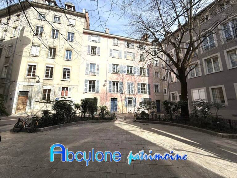 Bel appartement T2 de 56,23 m² loué, investissement locatif — photo 1