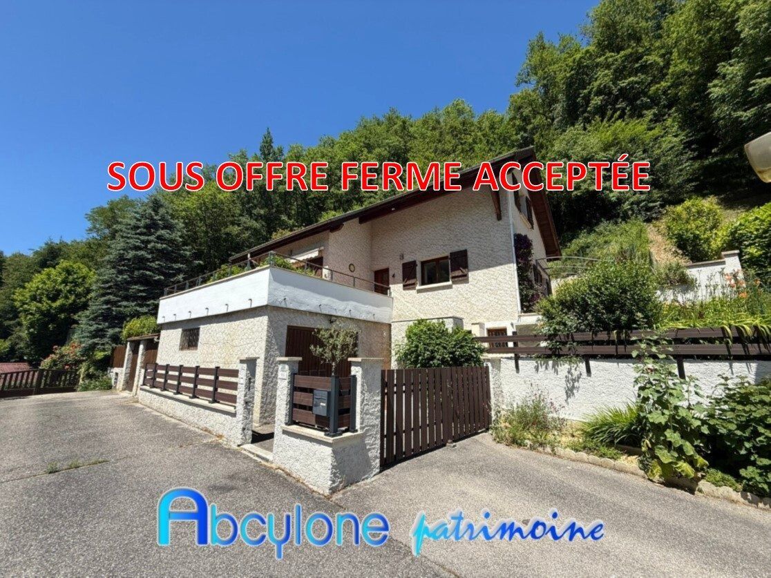 Villa / Maison  T5 à vendre Saint-Martin-d'Uriage 38410