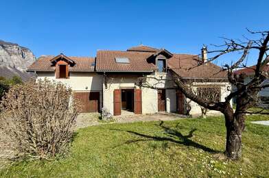 Maison 8 pièces 645000 €