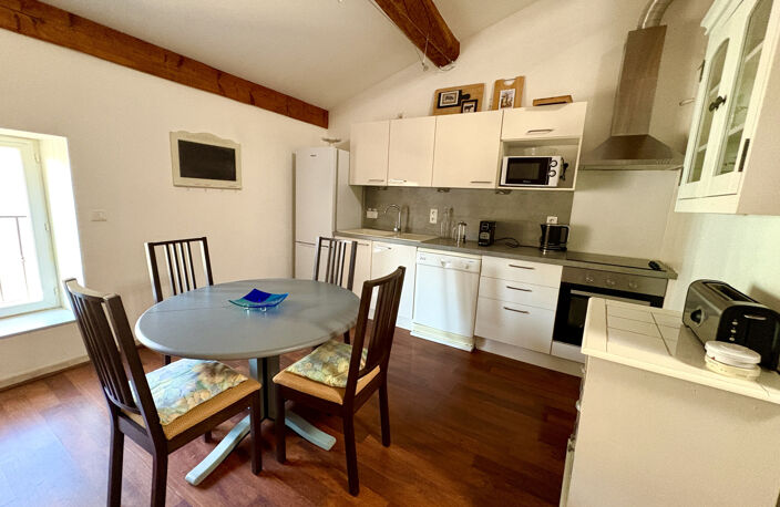 Vente Immeuble d'environ 127m2 comprenant 2 T3 + Cour + Gara — photo 4